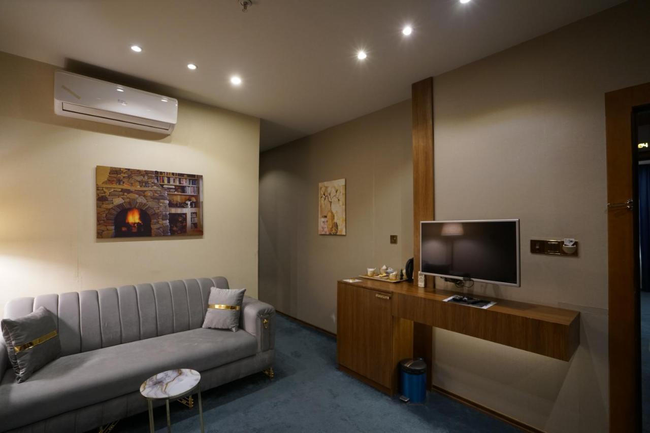 Gratus Hotel Arbil Eksteriør bilde